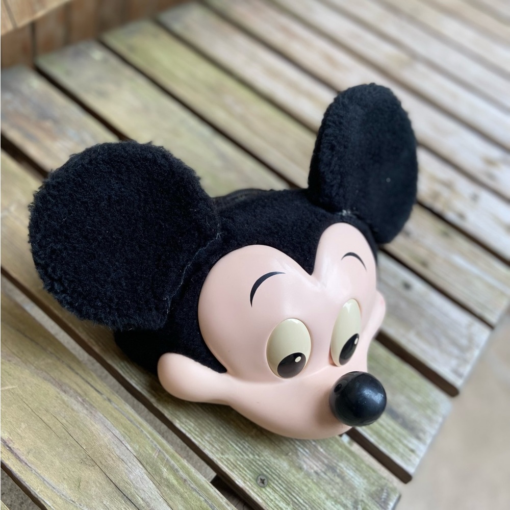 Vintage Disney 1990’s Mickey Mouse Hard Plastic 3D Snap Back Cap / Made USA